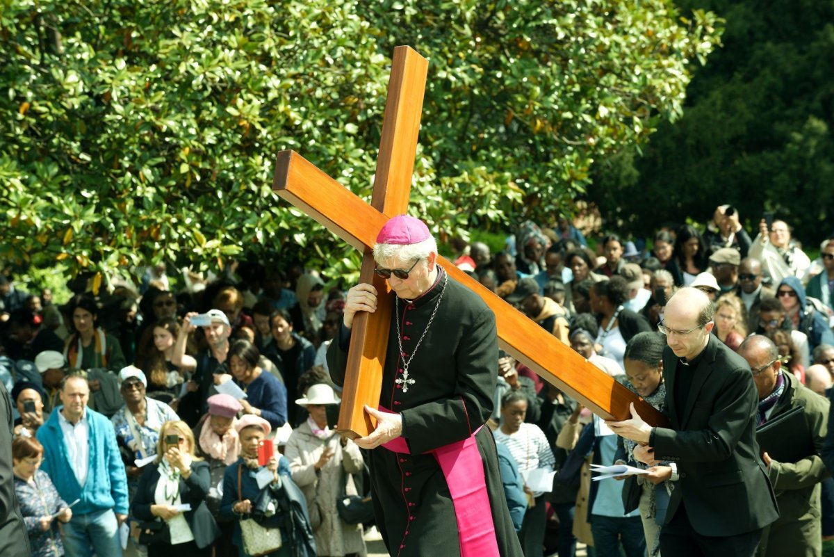 Chemin de croix de Montmartre 2025. © Trung Hieu Do / Diocèse de Paris.