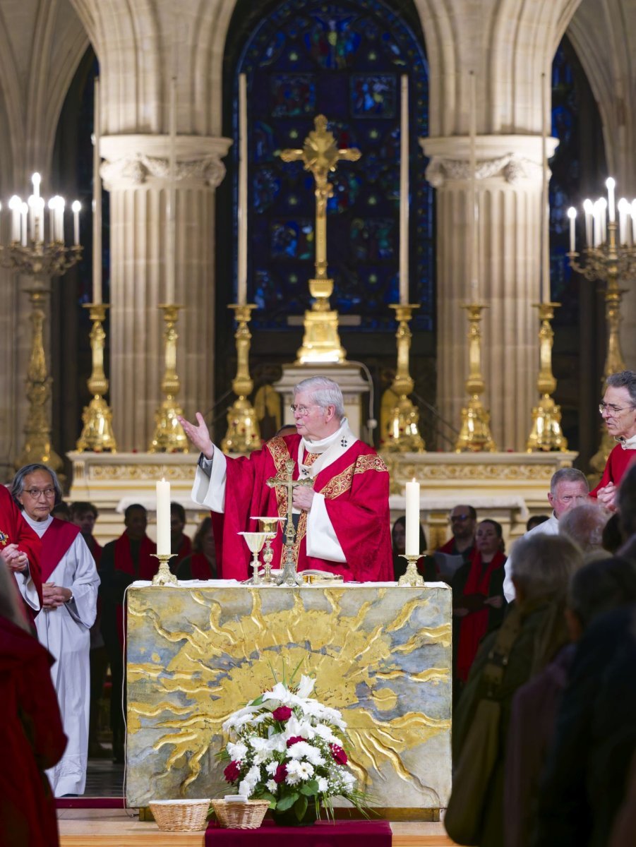 Mémoire des 50 martyrs de l'apostolat à Saint-Germain l'Auxerrois. © Yannick Boschat / Diocèse de Paris.