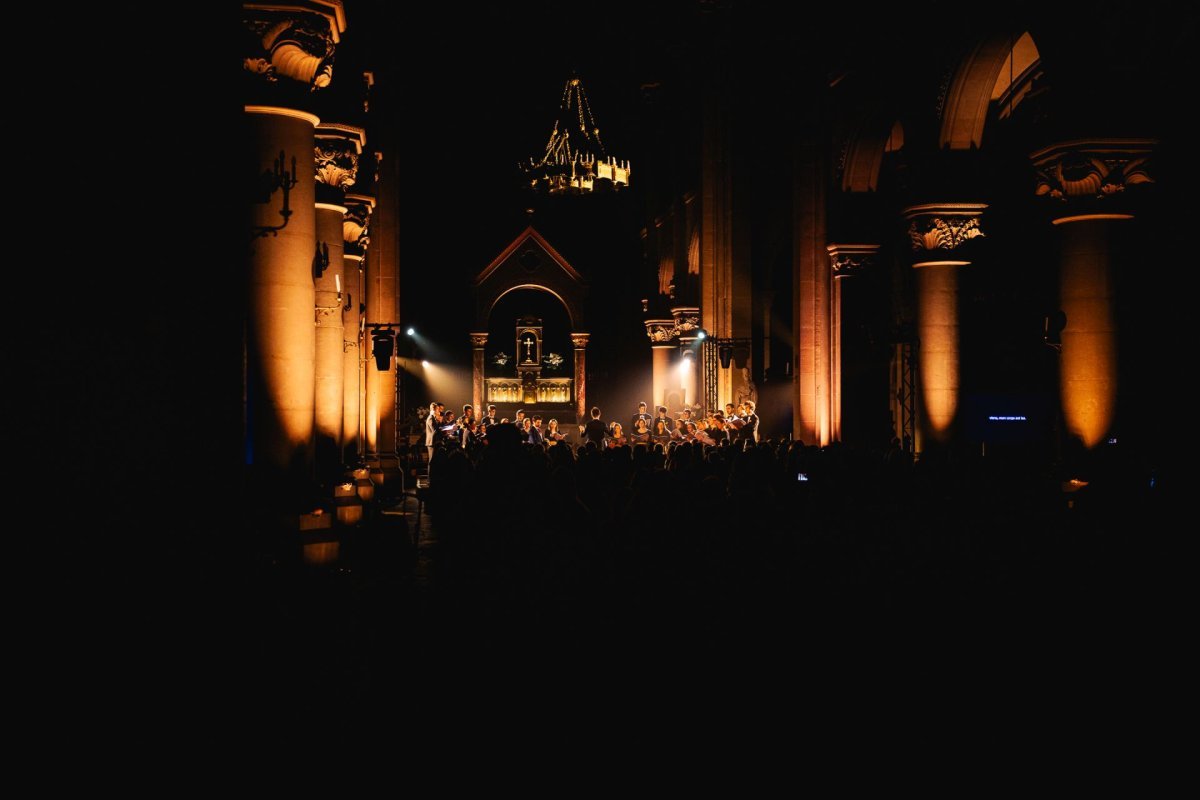 Nuit de l'Espérance à Saint-Ambroise. © Dylan Guidez / Diocèse de Paris.