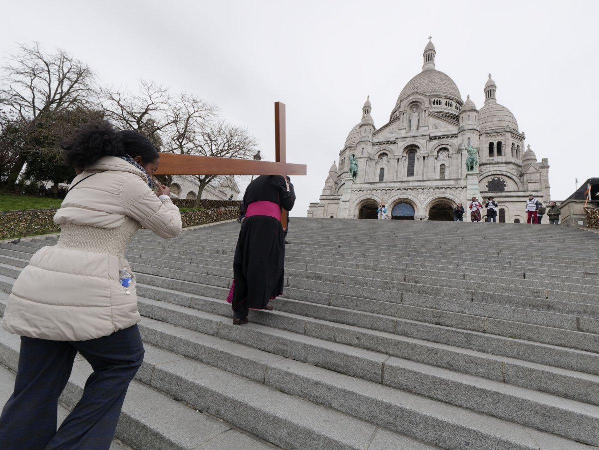 Chemin de croix de Montmartre 2024. © Yannick Boschat / Diocèse de Paris.