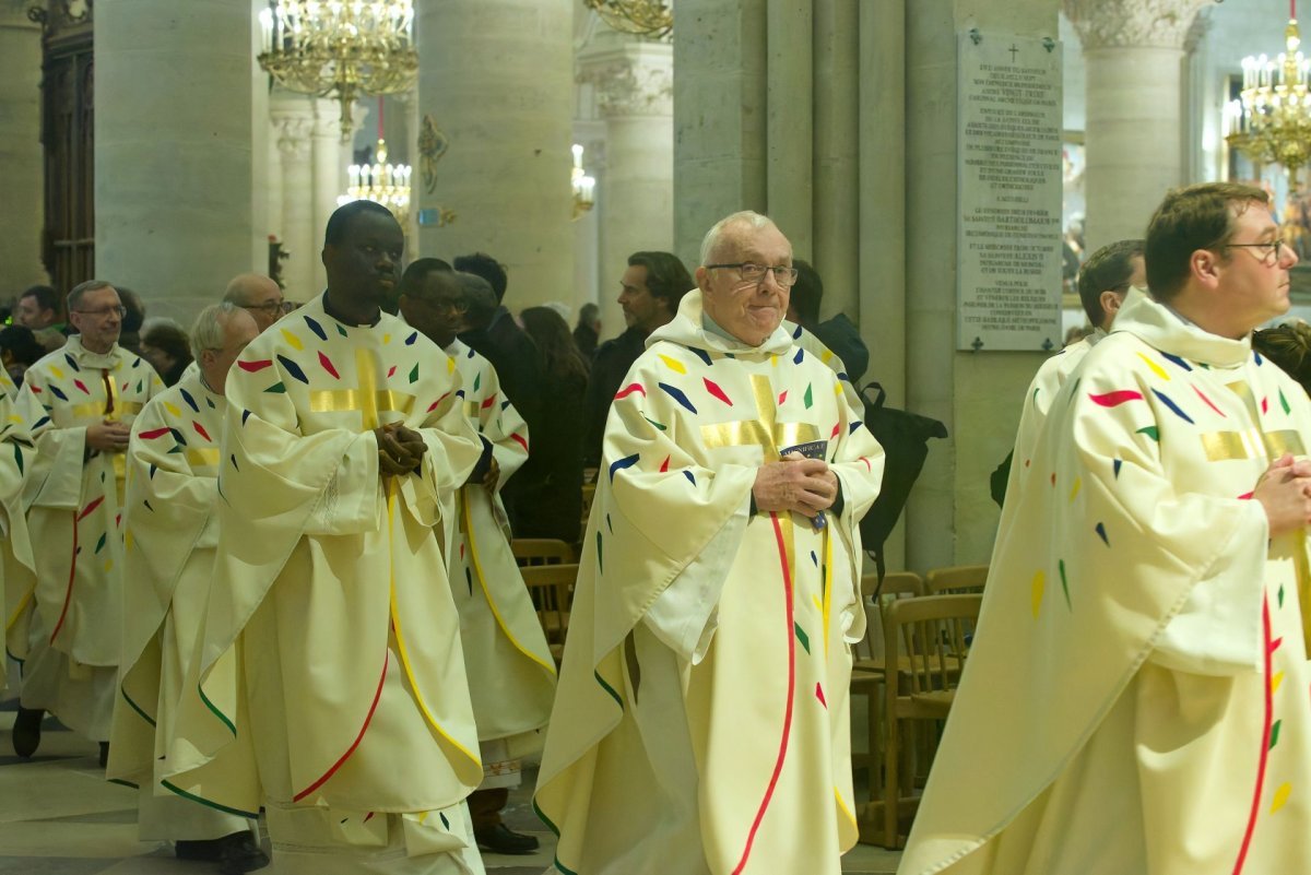Messe en présence de mécènes et donateurs. © Trung Hieu Do / Diocèse de Paris.