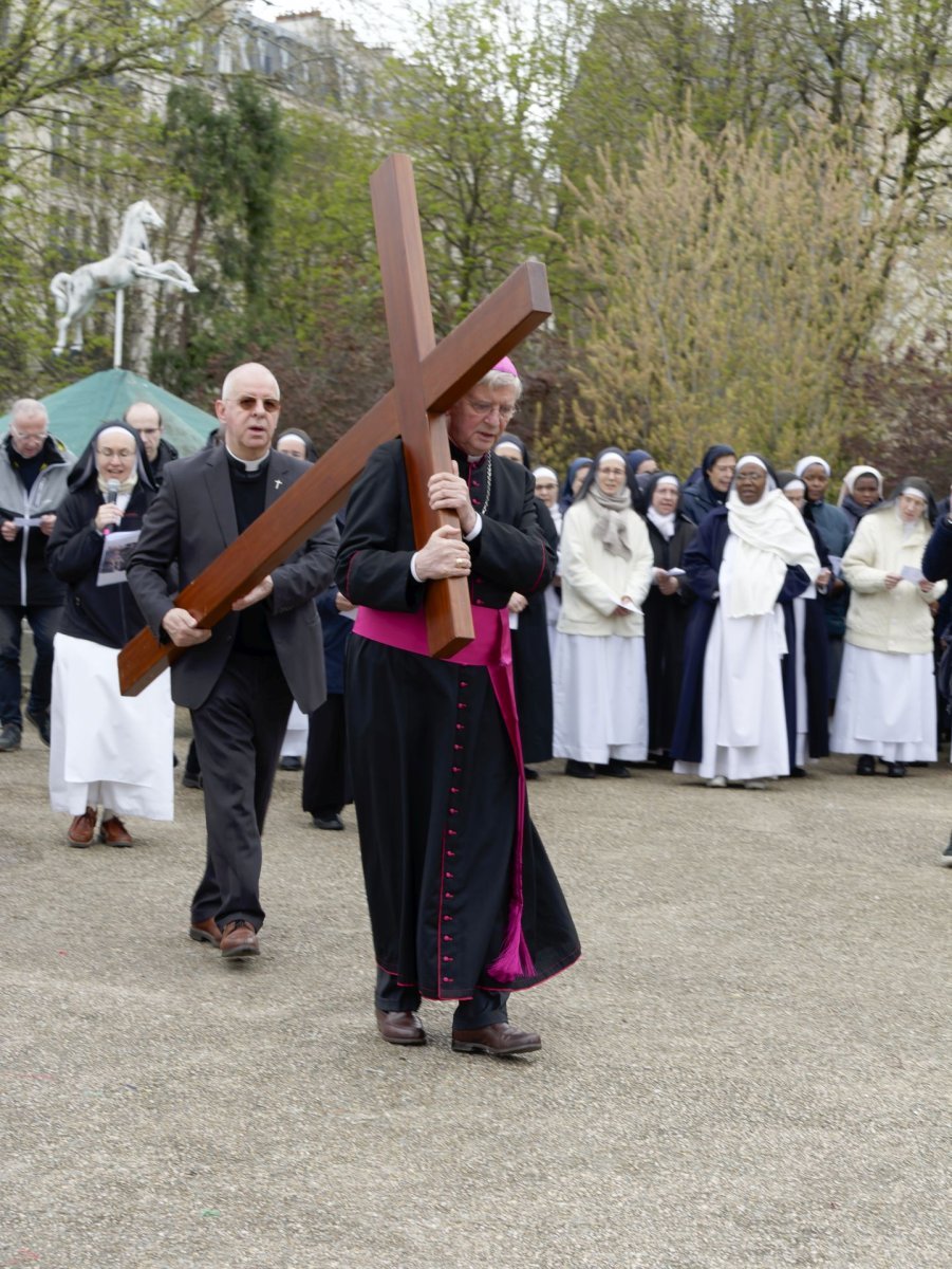Chemin de croix de Montmartre 2024. © Yannick Boschat / Diocèse de Paris.