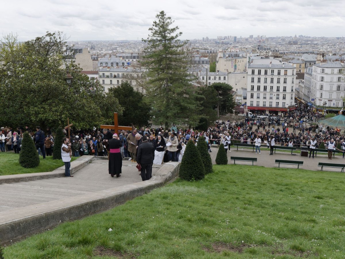 Chemin de croix de Montmartre 2024. © Yannick Boschat / Diocèse de Paris.