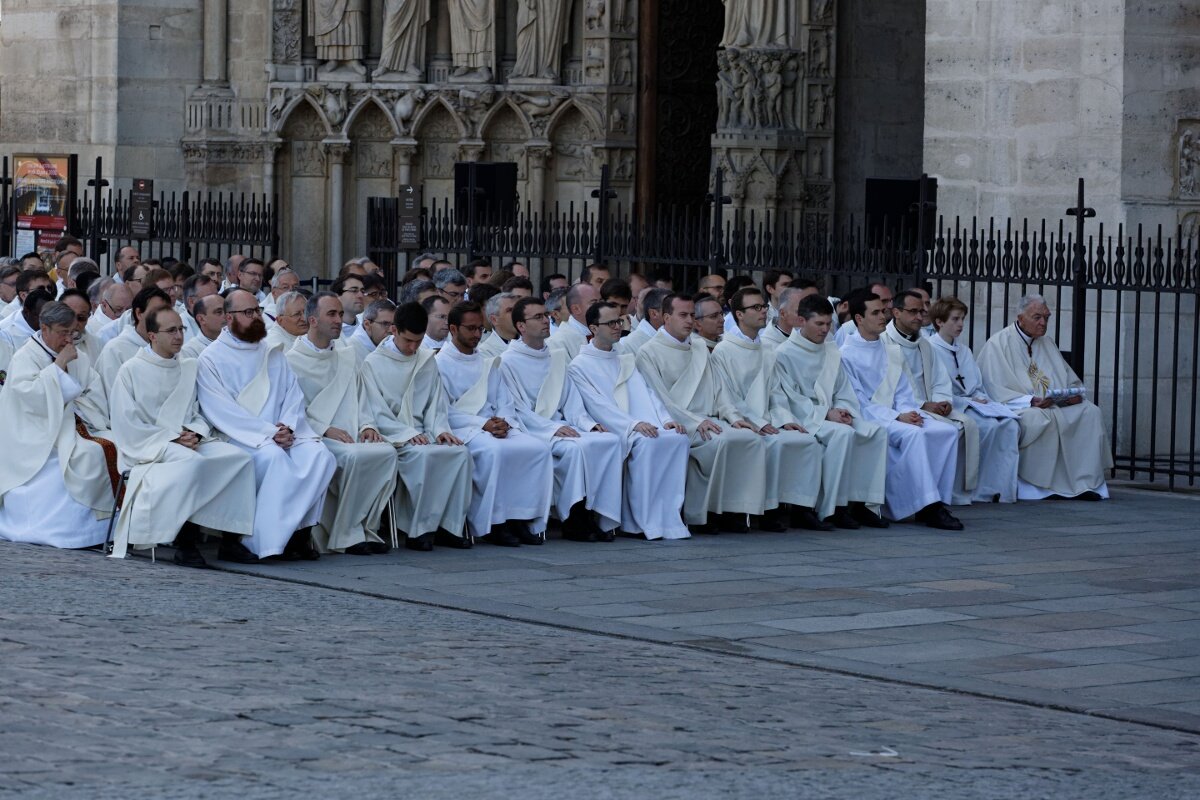 Liturgie de la Parole. © Yannick Boschat / Diocèse de Paris.