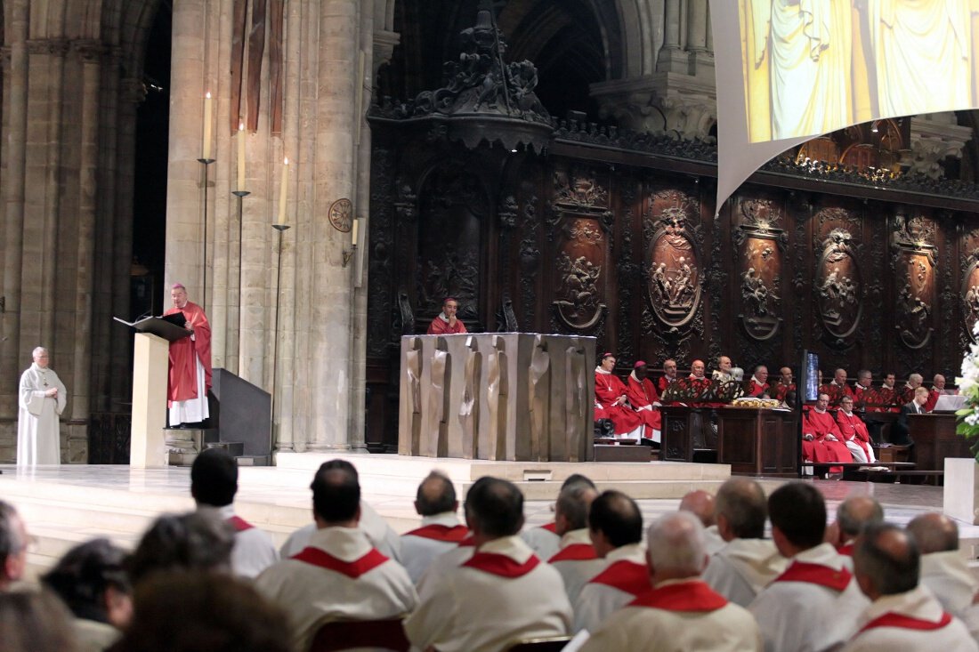 Lecture des messages du Pape François. © Yannick Boschat / Diocèse de Paris.