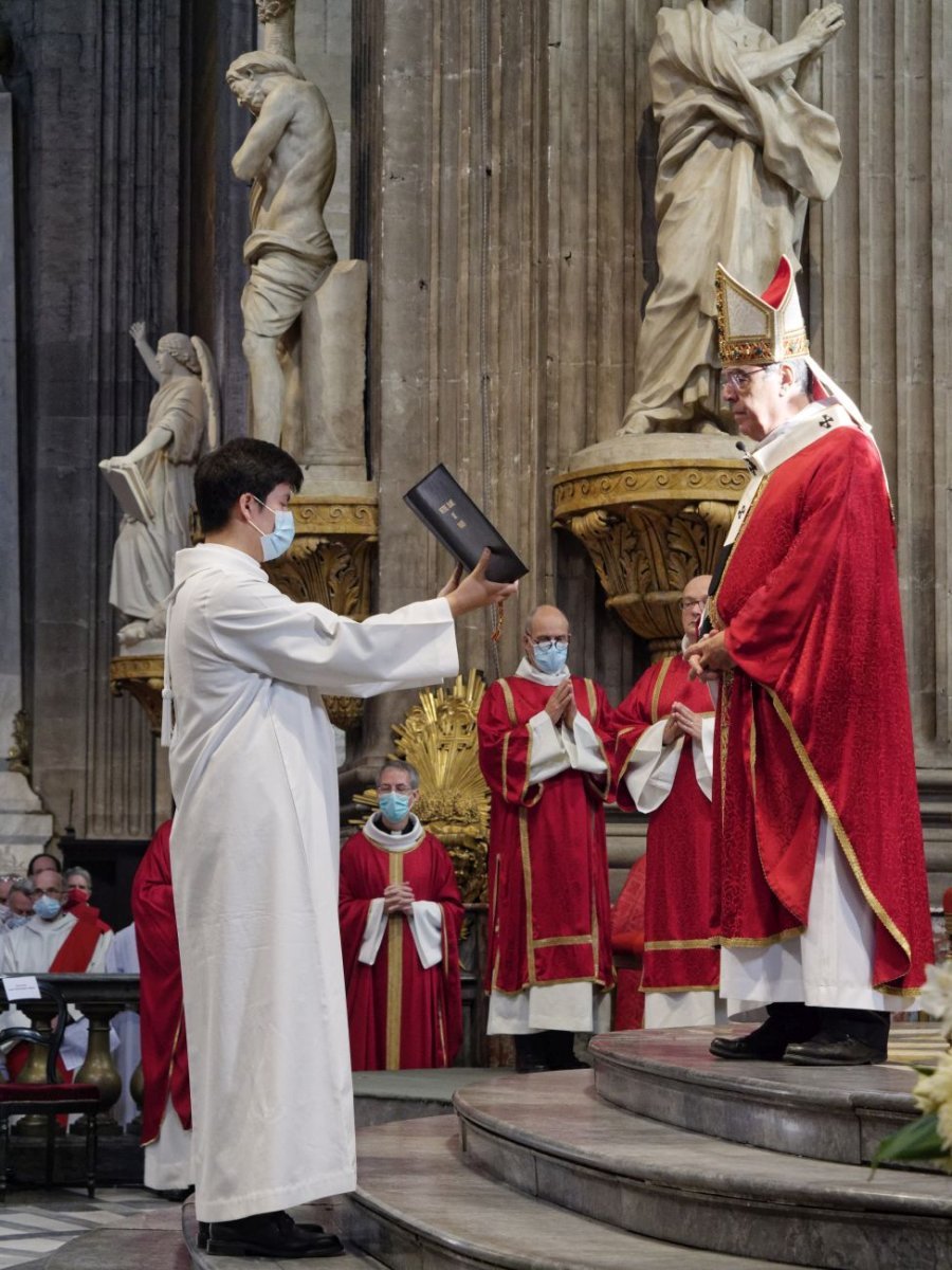 Ordinations des diacres permanents 2021. © Yannick Boschat / Diocèse de Paris.