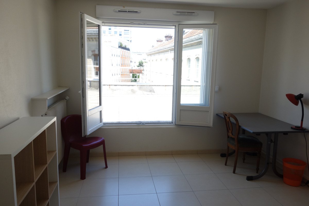 Chambre avec vue. © Paroisse Saint-Jean-Baptiste de Belleville.