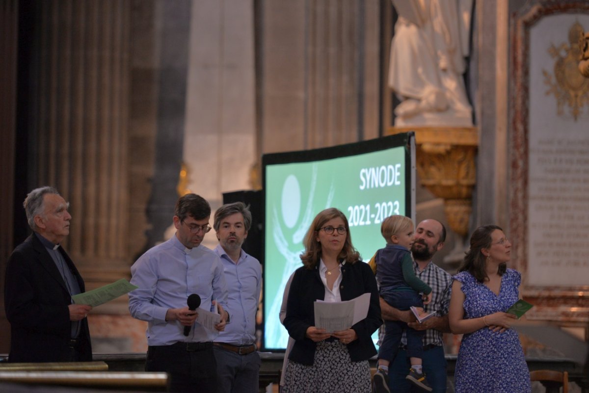 Rassemblement de réception des contributions synodales. © Marie-Christine Bertin / Diocèse de Paris.