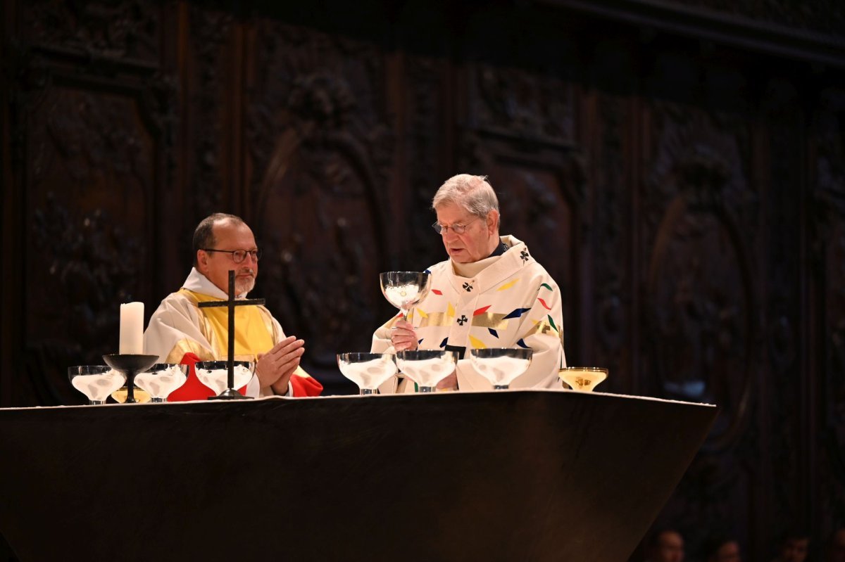 Messe de réouverture de Notre-Dame pour les collégiens et lycéens. © Marie-Christine Bertin / Diocèse de Paris.