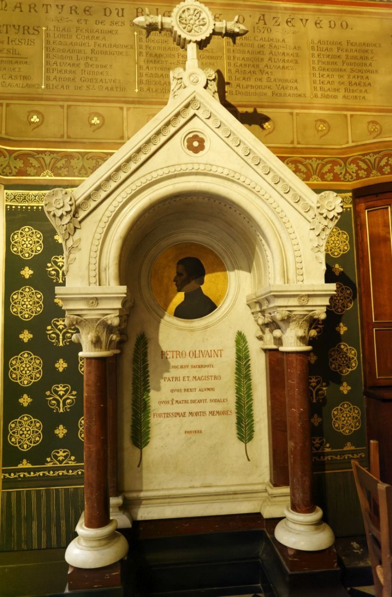 Monument au père Olivaint fusillé durant la Commune de Paris. © Trung Hieu Do / Diocèse de Paris.