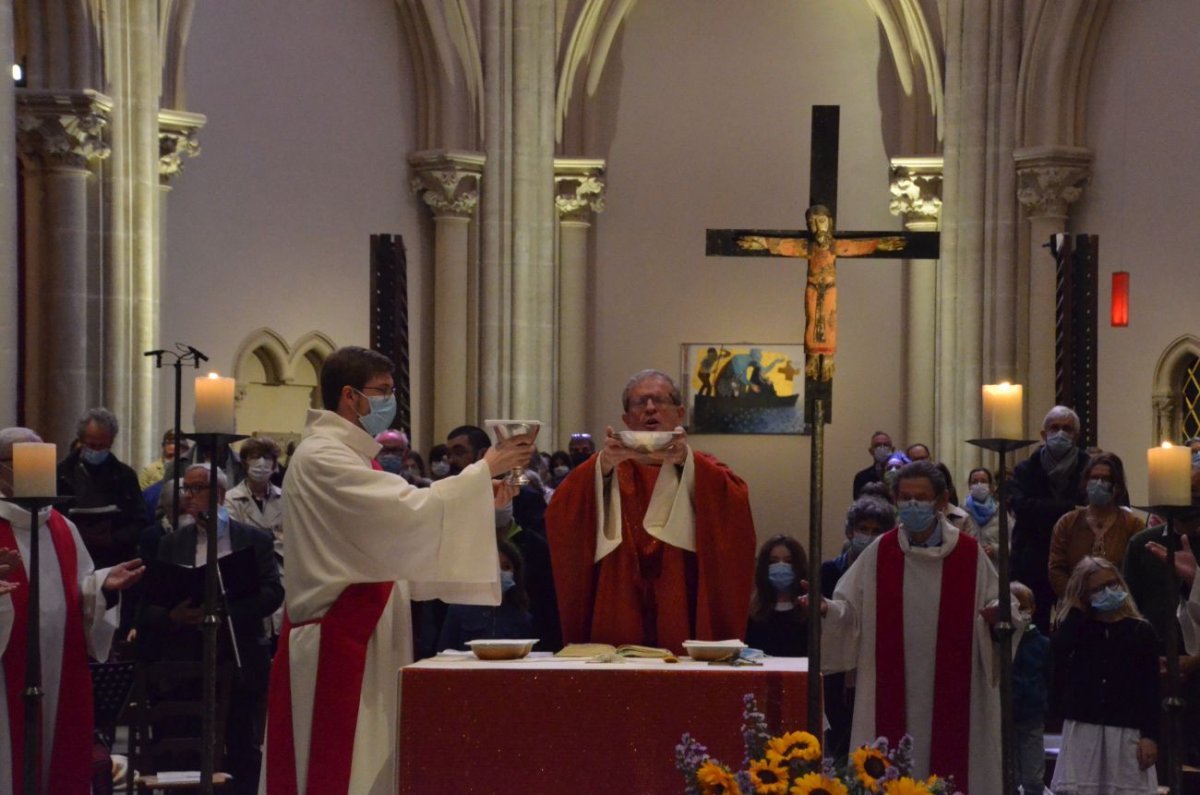Hommage aux jésuites martyrs de la Commune de Paris en l'église (…). © Michel Pourny / Diocèse de Paris.