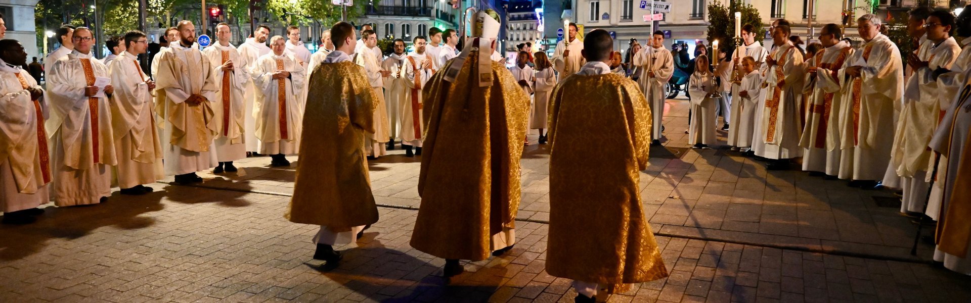 Ordinations diaconales en vue du sacerdoce. (c) Marie-Christine Bertin / Diocèse de Paris.
