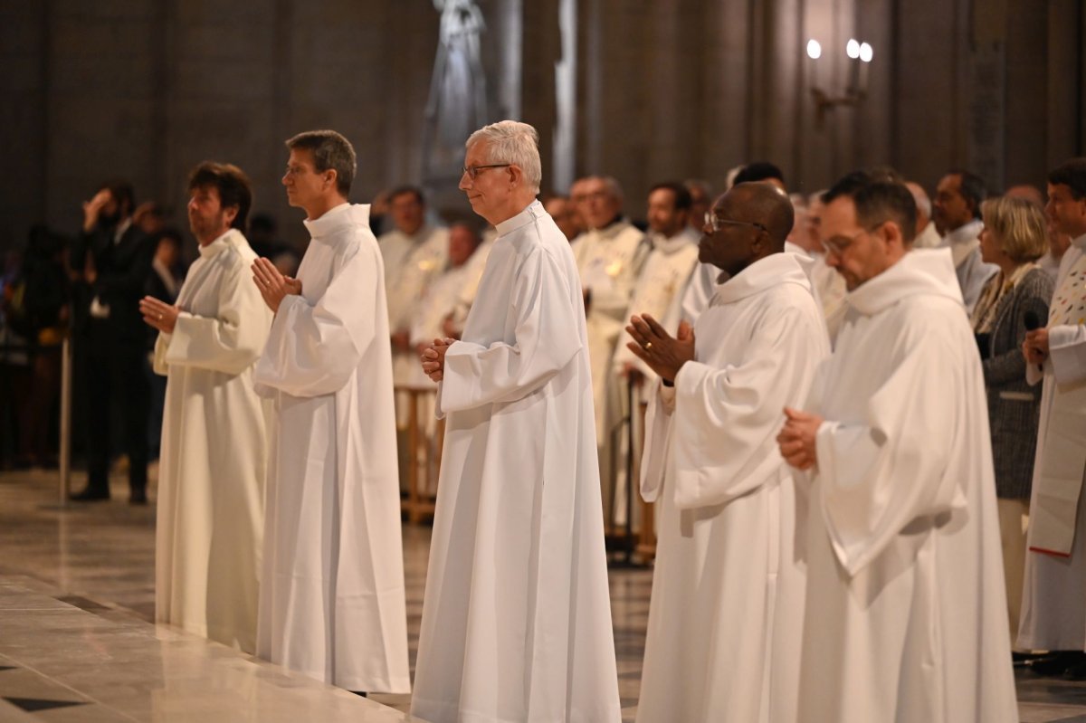 Ordinations des diacres permanents 2025. © Marie-Christine Bertin / Diocese de Paris.