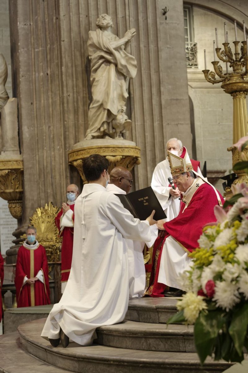 Ordinations des diacres permanents 2021. © Yannick Boschat / Diocèse de Paris.