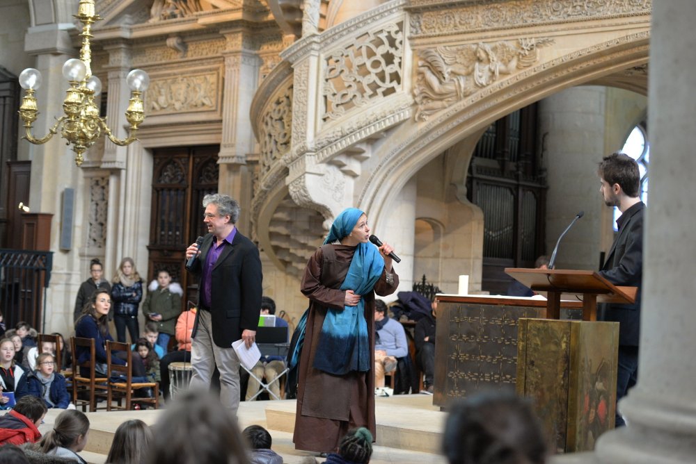 Rassemblement des sixièmes 2017 - Spectacle à Saint-Etienne-du-Mont 2. © Marie-Christine Bertin/Diocèse de Paris.